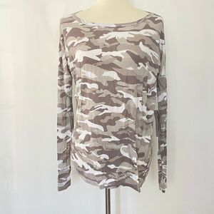Sweet Romeo Womens Camo Long Sleeve Dolman T Shirt Grey S Small